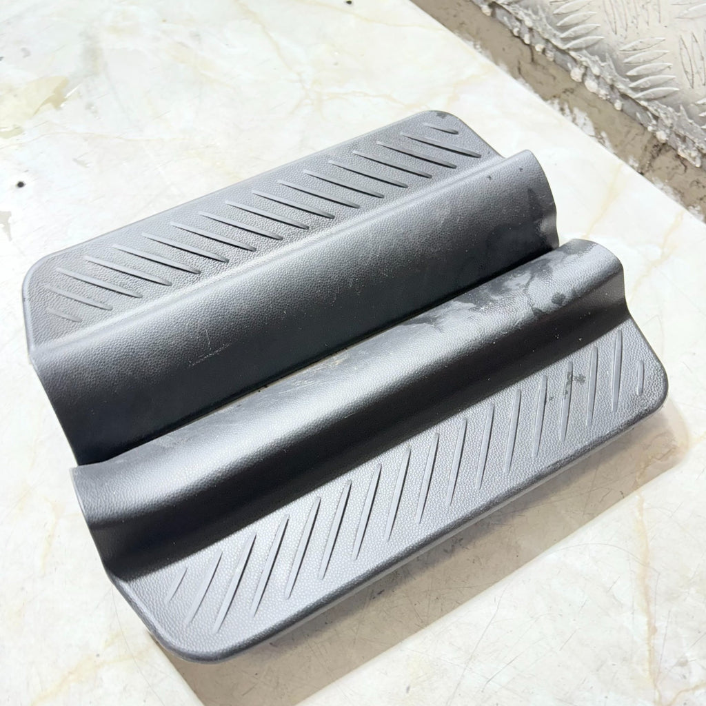 2005 Mazda 3 Door Sill Trim Pair Rear Side OSR, NSR