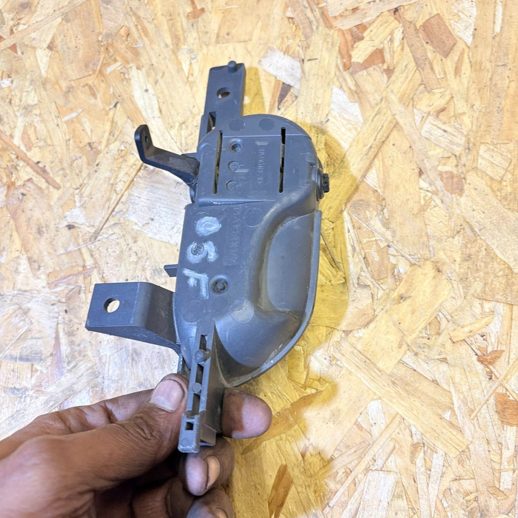 PEUGEOT EXPERT MK1 2005 DRIVER SIDE FRONT INTERIOR HANDLE 1470970077
