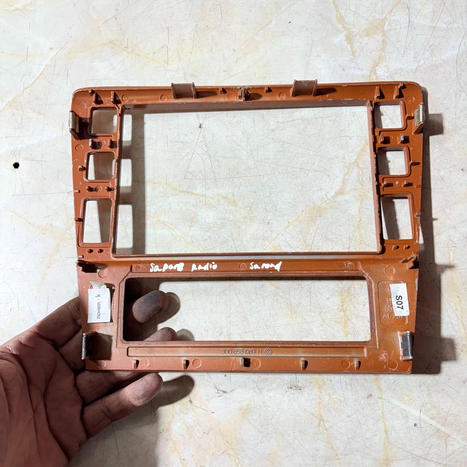 Superb 3U center console trim surround radio panel 3U0858069H S07 wood look