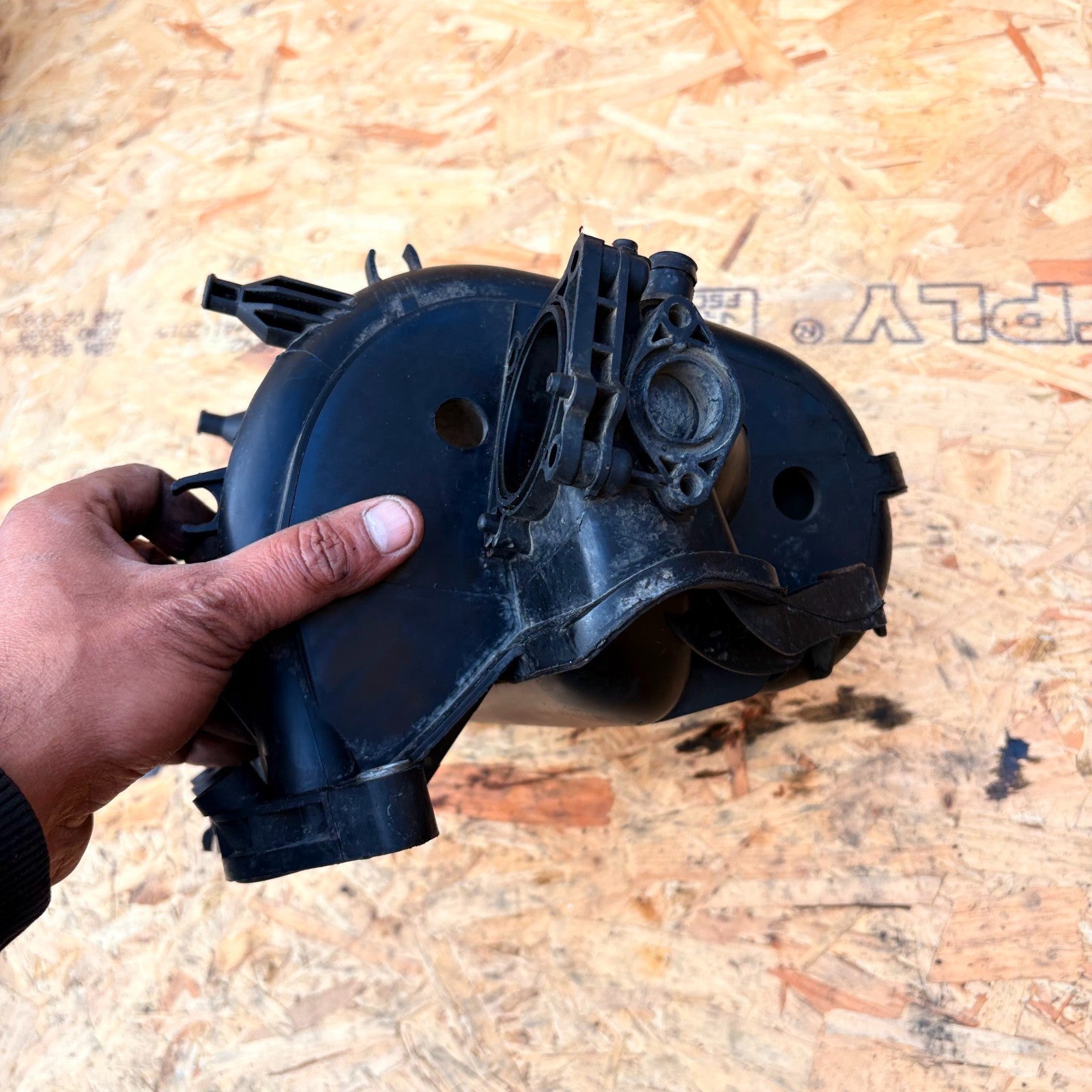 VOLKSWAGEN POLO 2009-2015 INLET MANIFOLD 1.2 PETROL 03E129711F