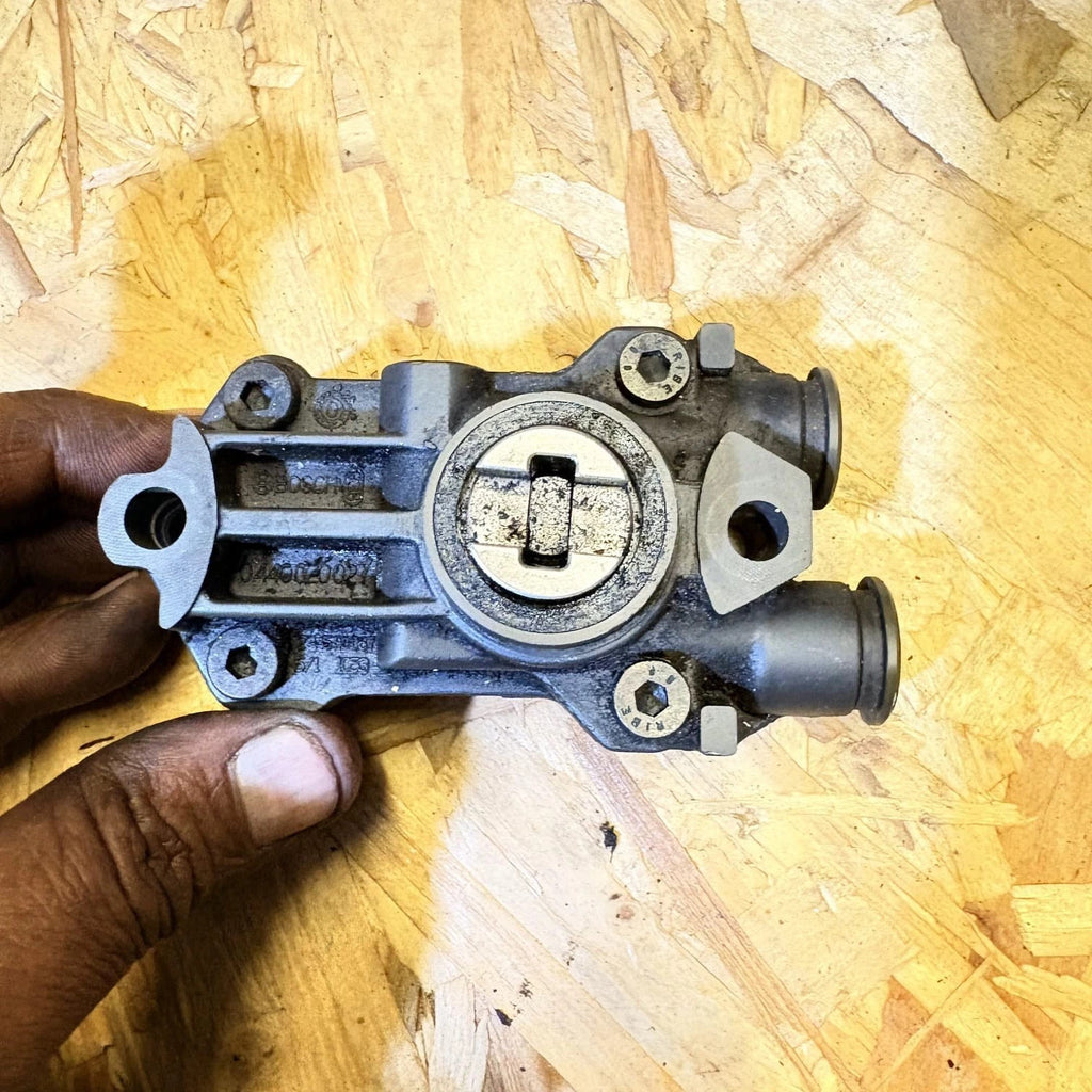 Mercedes Vito 0440 020 088 Engine Fuel Pump Electric Car Replacement Bosch