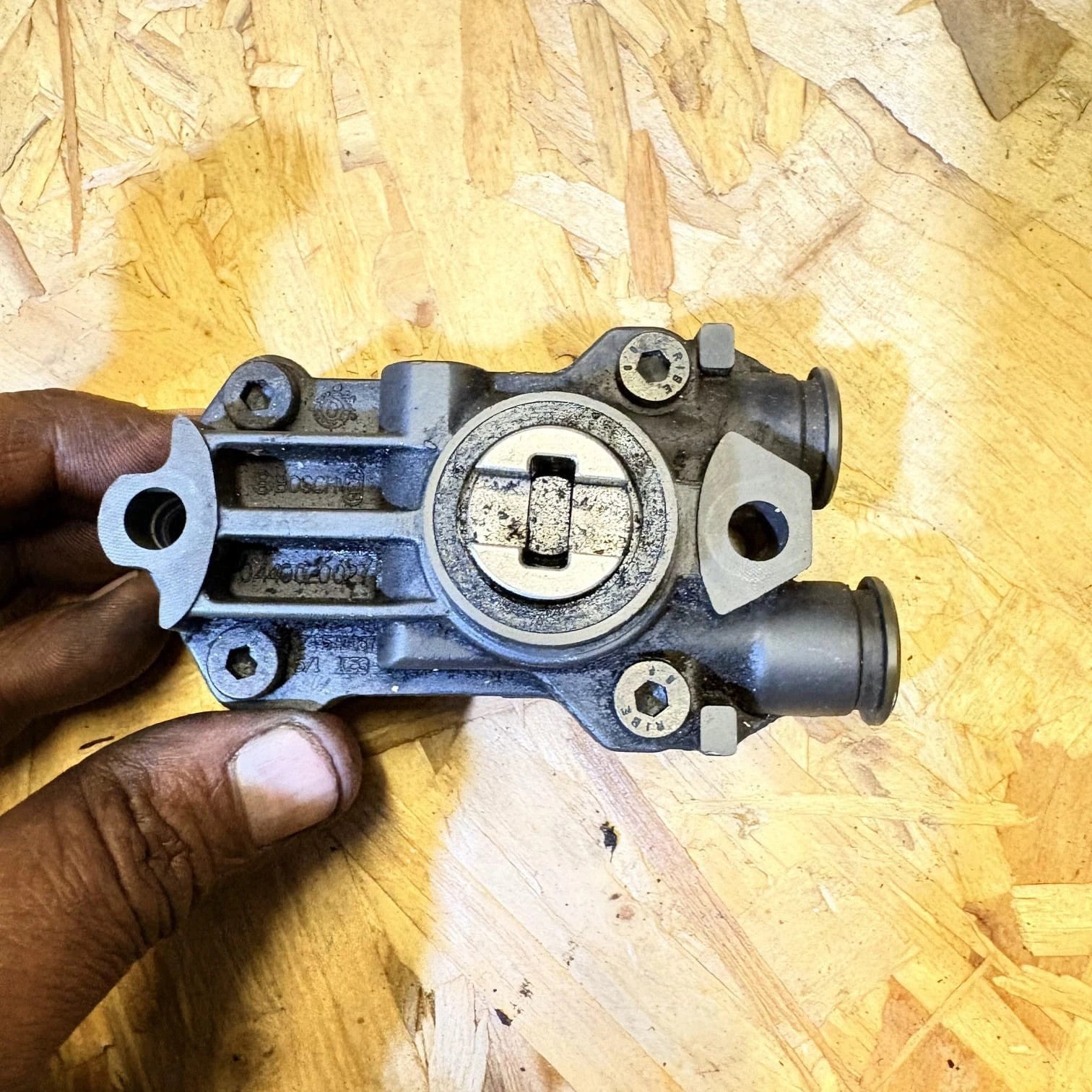 Mercedes Vito 0440 020 088 Engine Fuel Pump Electric Car Replacement Bosch