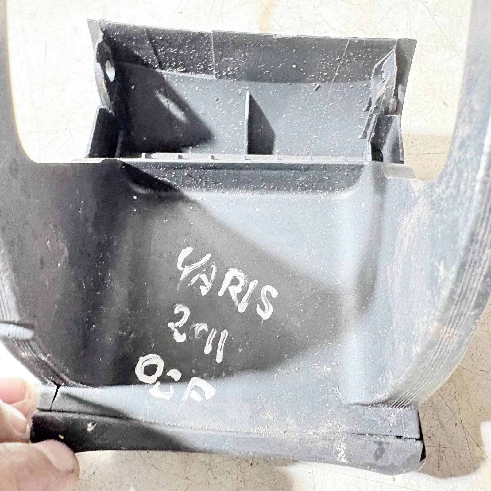 Toyota Yaris 2005-2011 5-Door Right Side Dashboard Storage Pocket
