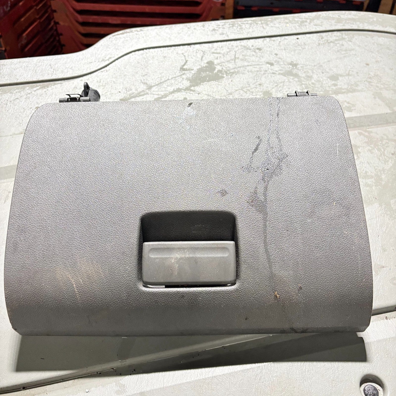 Ford Focus Mk2 11/2004-06/2008 Glove Box Assembly Dash Storage USP6062352