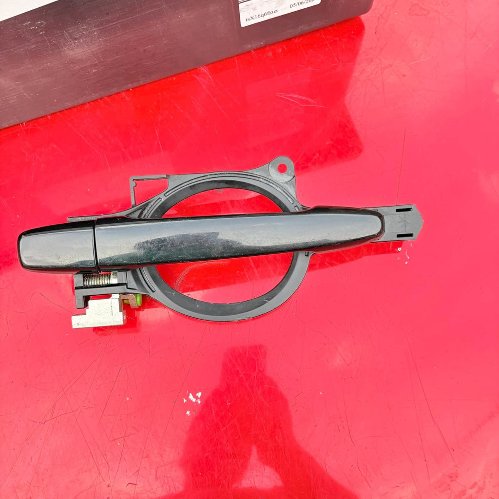 MITSUBISHI OUTLANDER 2010 FRONT PASSENGER SIDE DOOR EXTERIOR HANDLE BLUE D14