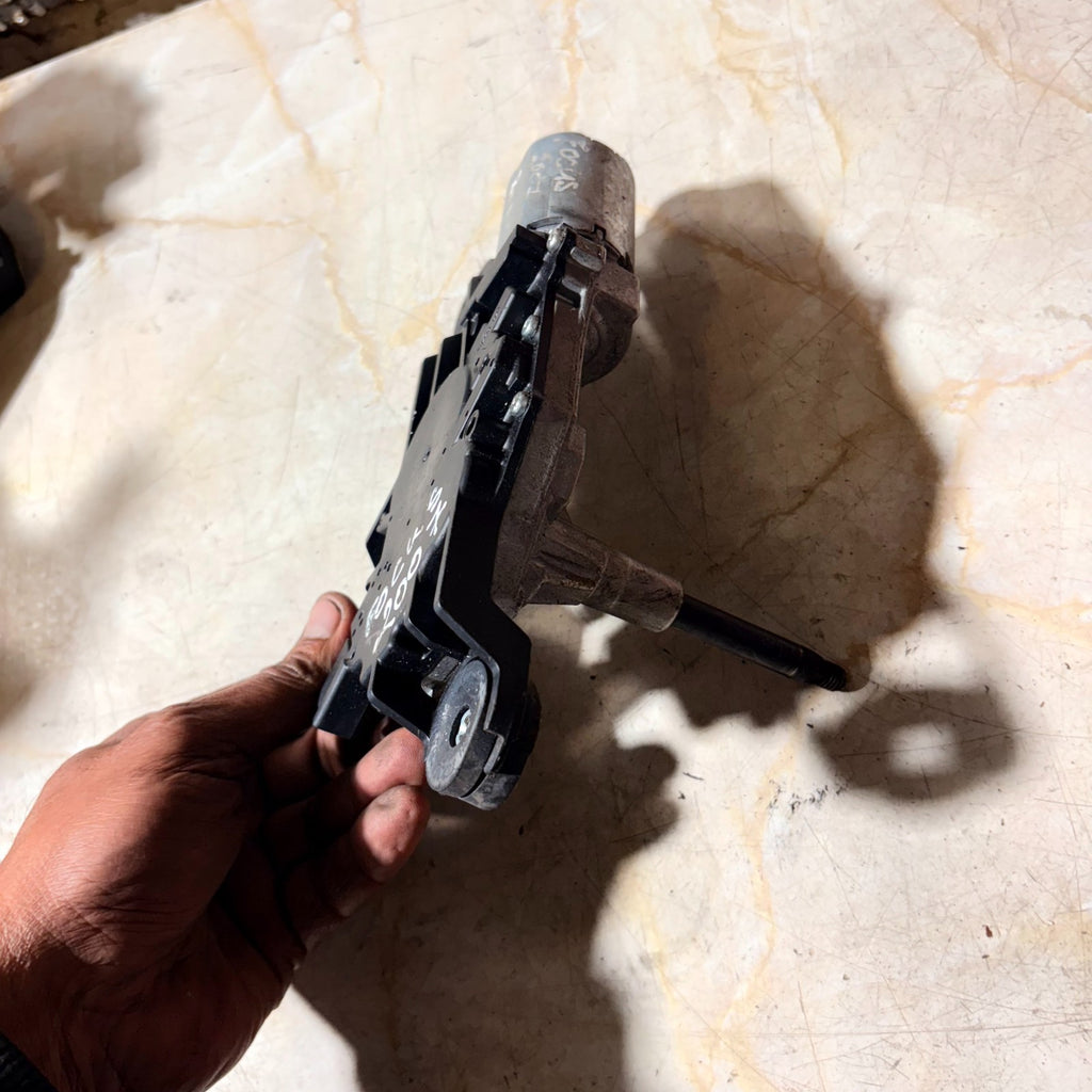 Ford Focus Mk2 2004-2011 Rear Wiper Motor 0390201823