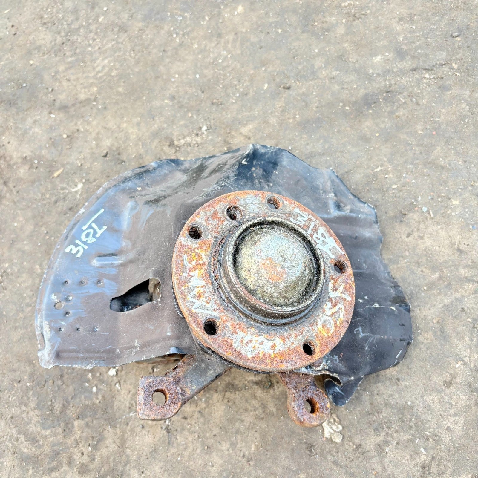 BMW 3 SERIES 318I 2.0 PETROL HUB/BEARING (ABS) DRIVER FRONT
