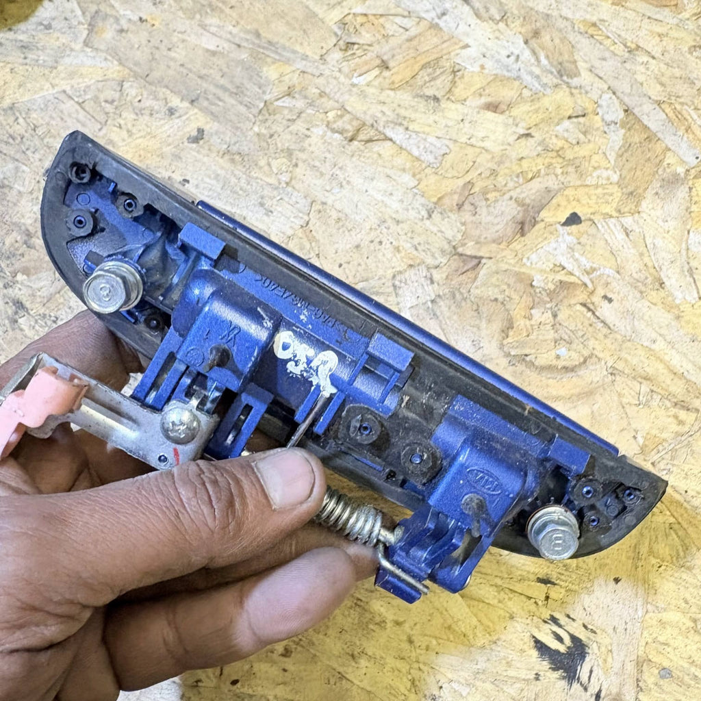 pa6mg/f40 Door Handle Exterior, rear left side for Kia Rio UK603109-52 OSR
