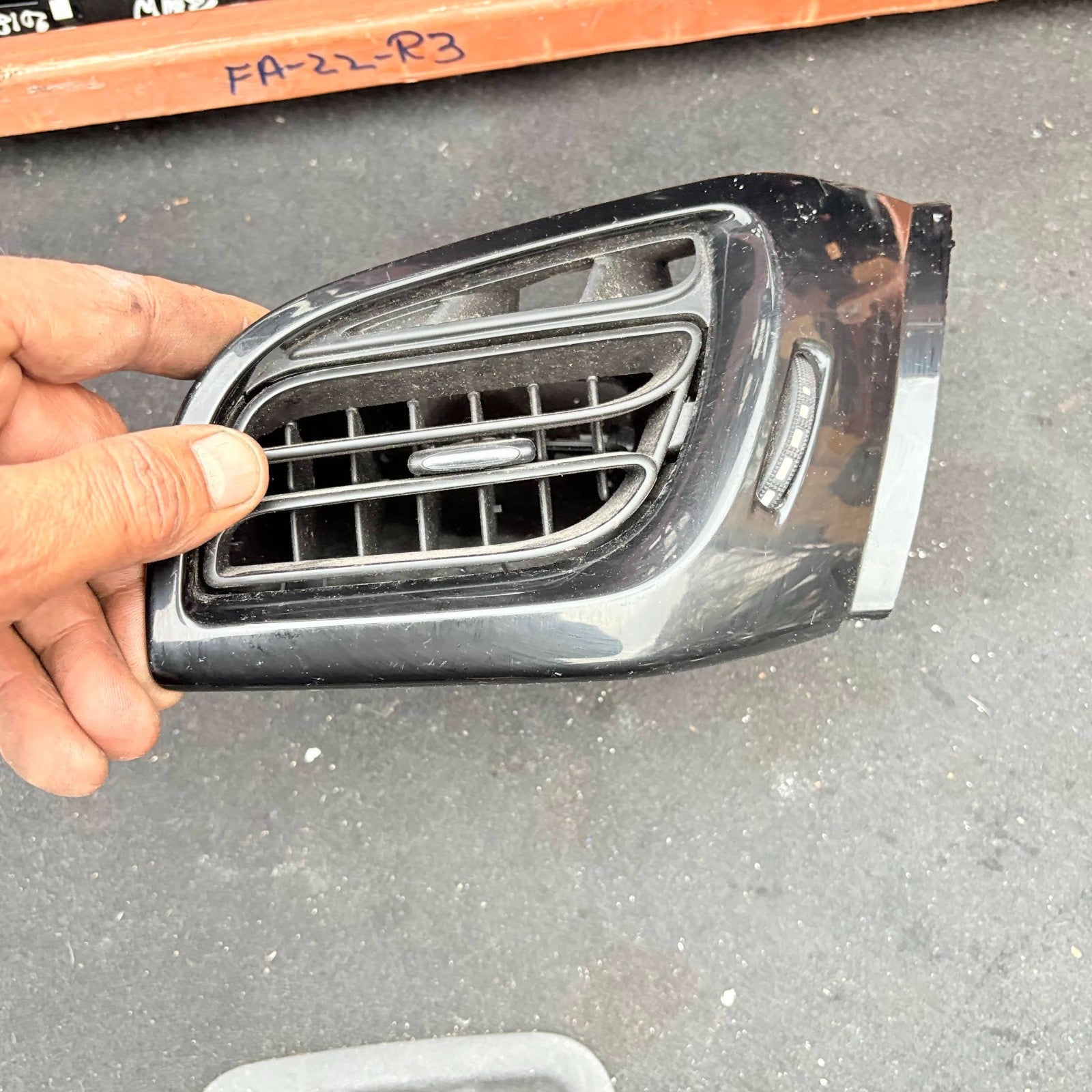 Citroen DS3 2009-2019 DASH DASHBOARD AIR VENT PASSENGER SIDE LEFT