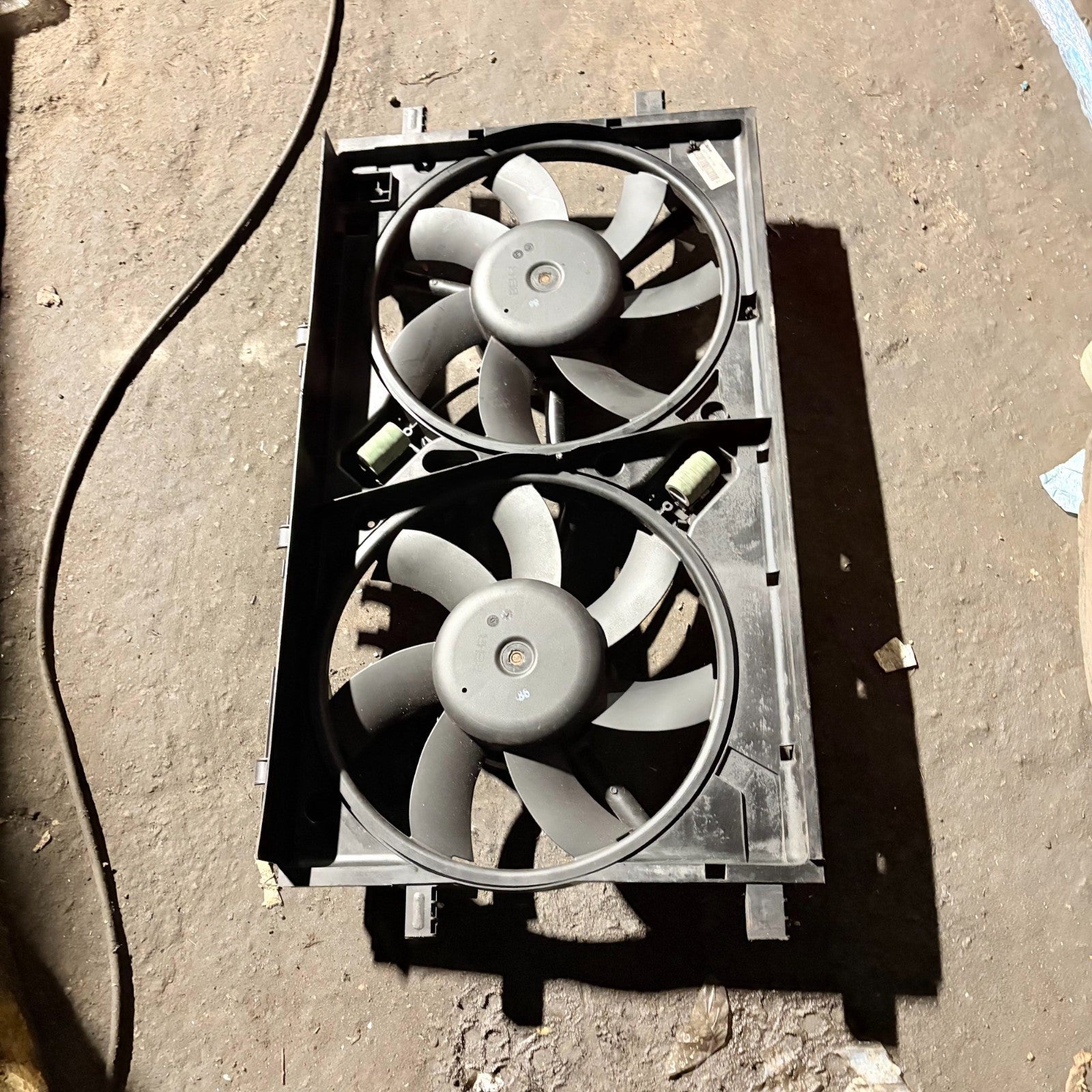 2011 VAUXHALL INSIGNIA ENGINE COOLING RADIATOR FAN P0270003