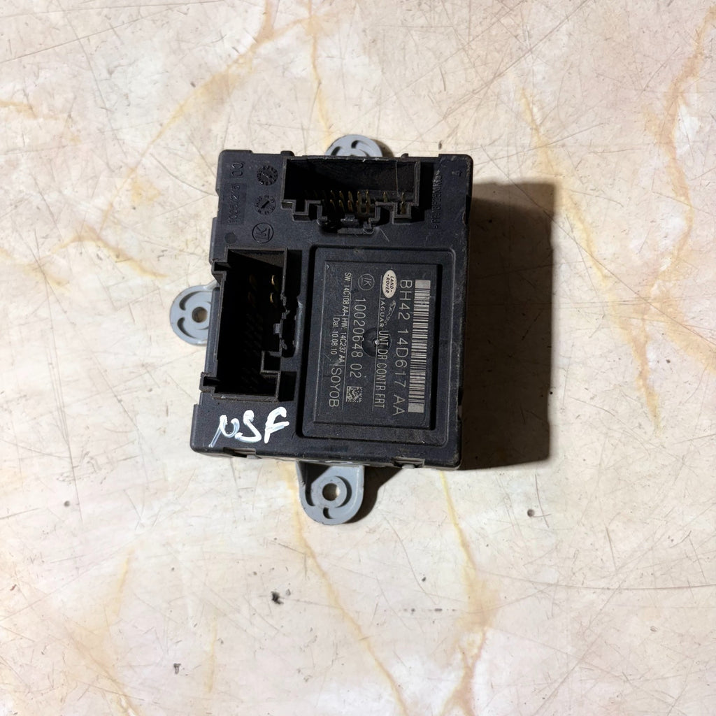 2012 LAND ROVER DISCOVERY DOOR CONTROL MODULE (LEFT FRONT) BJ32 14D620 AC
