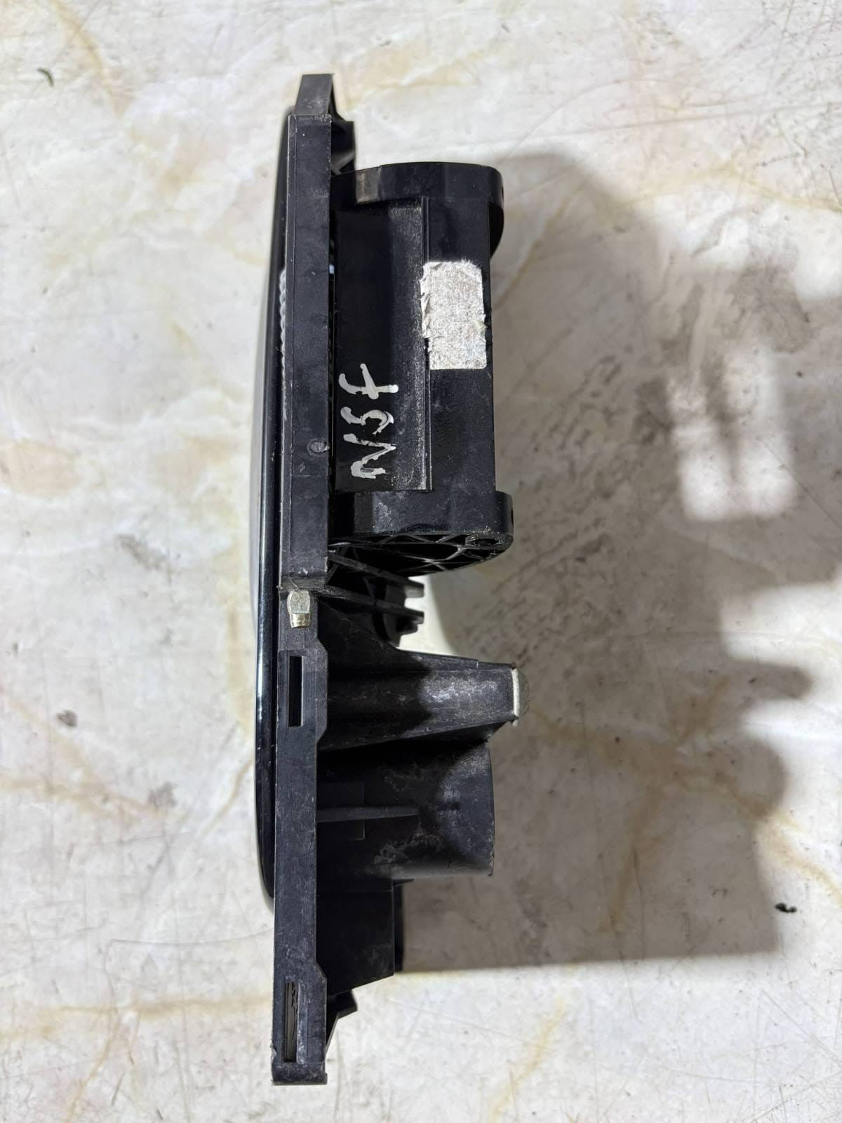 JAGUAR S-TYPE X200 2.7 D 2004 RHD Front Left Door Exterior Handle XR83-22401-ADW
