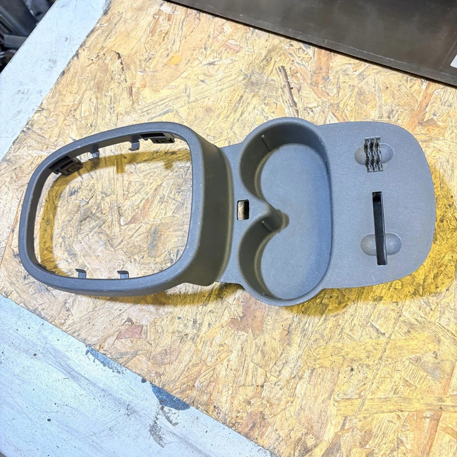 Vauxhall Opel Corsa D 2006-2014 Gearstick Cup Holder Console Trim 13205815