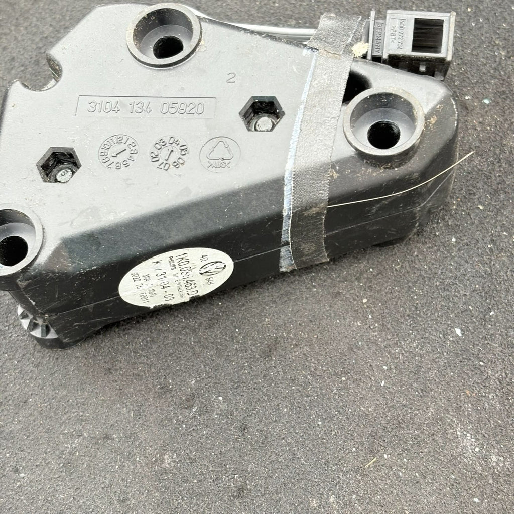 VW Golf Mk5 04-09 Golf Plus 08-14 Jetta 05-11 Speaker Amp Crossover 1K0035463D