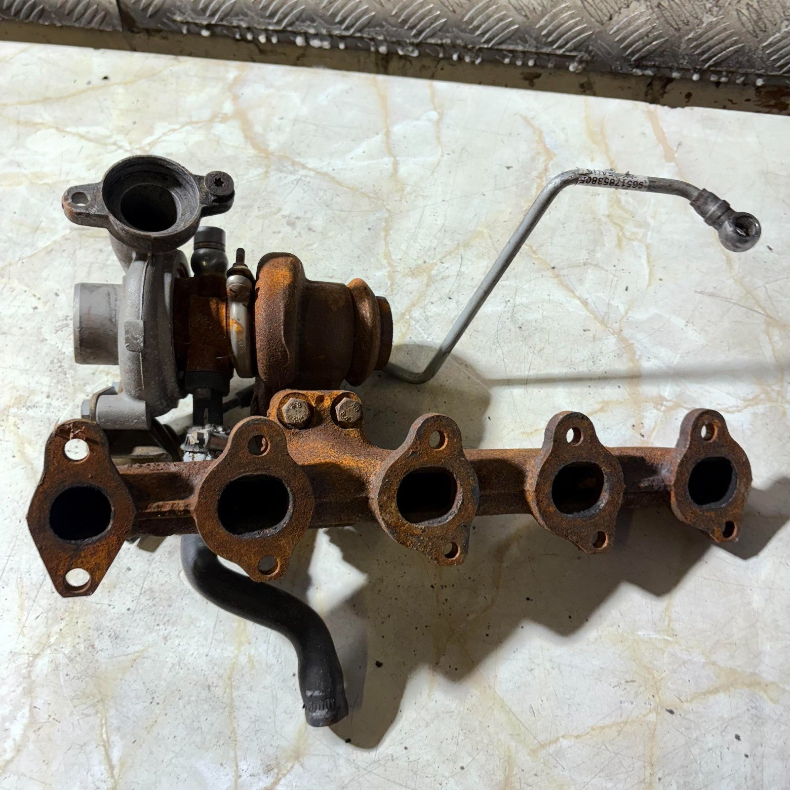Ford Fiesta Mk7 1.6 TDCi 2008-2013 Turbocharger & Exhaust Manifold Duratorq