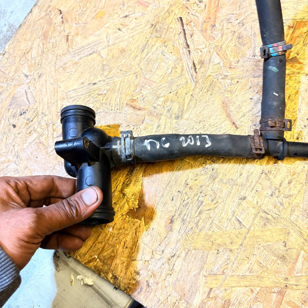 AUDI A6 Radiator Coolant Hose Pipe 2011-2018