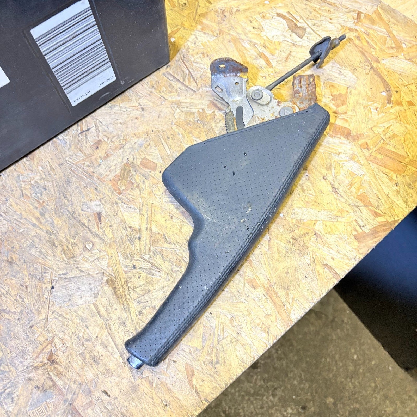 Honda Civic IV 88-91 Handbrake Parking Brake Lever Assembly