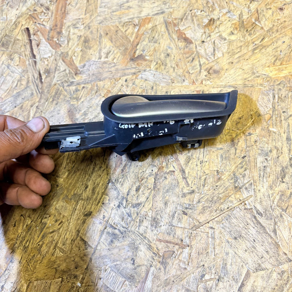 Volkswagen Golf Mk5 2004-09 Inner Door Handle