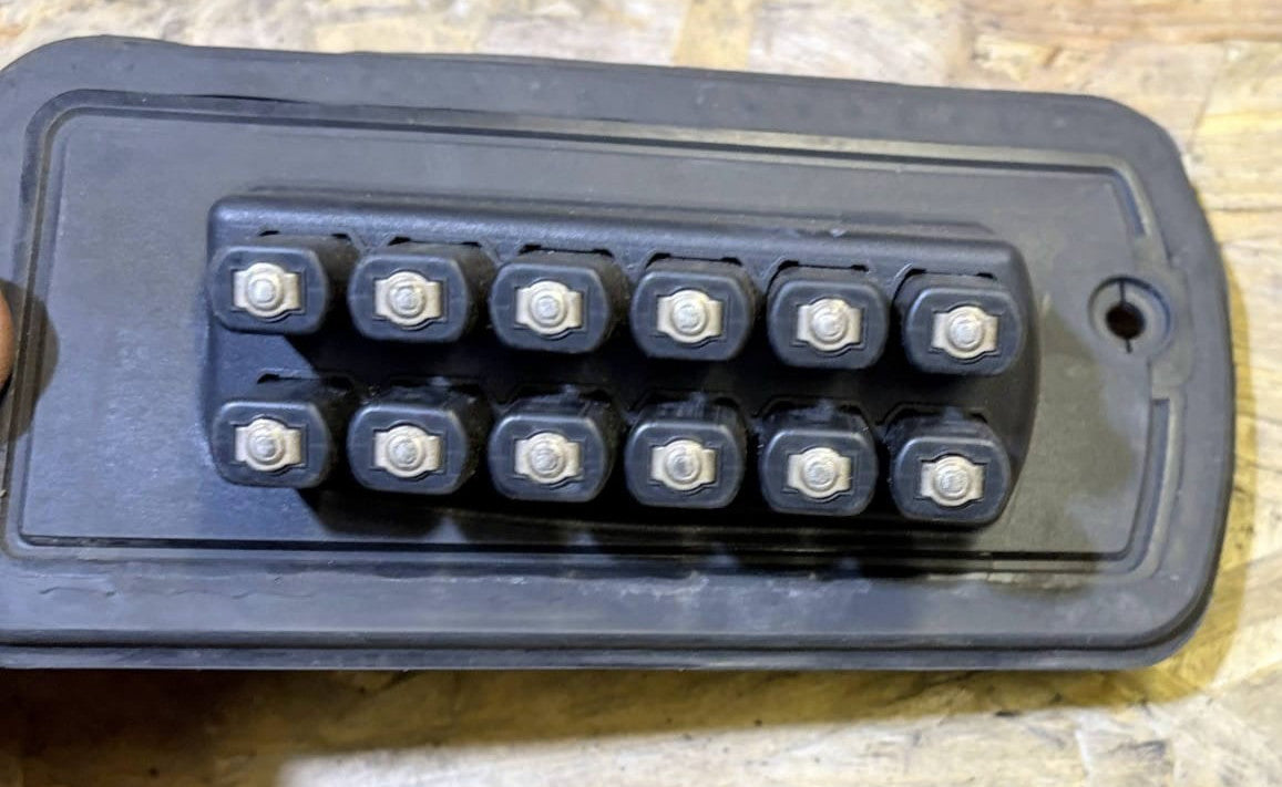 9659128380 switch Peugeot 1007 Sport 2005 1850071 Driver Front Door Power Point