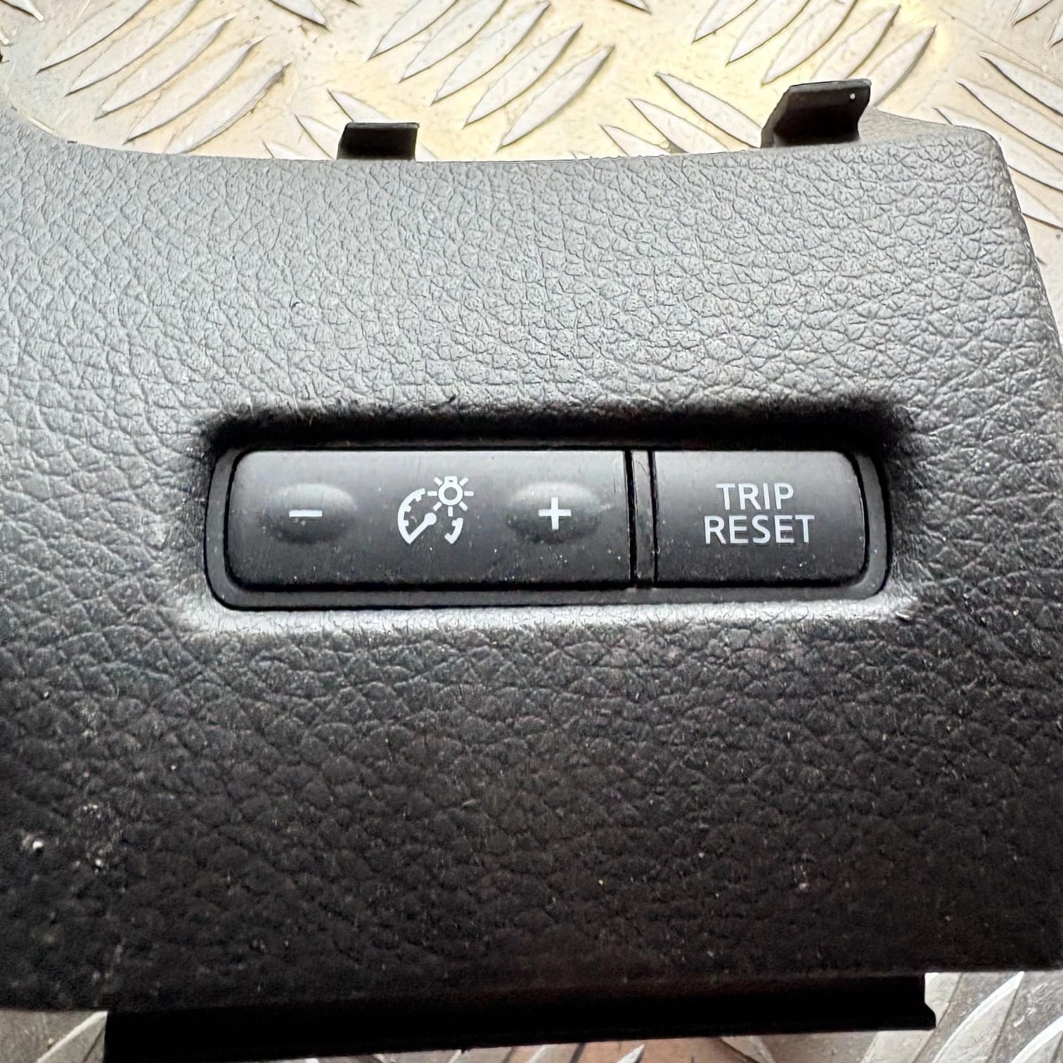 Nissan Qashqai 2017 Dashboard Trim Cover Moulding 68414EA1A AMD96163