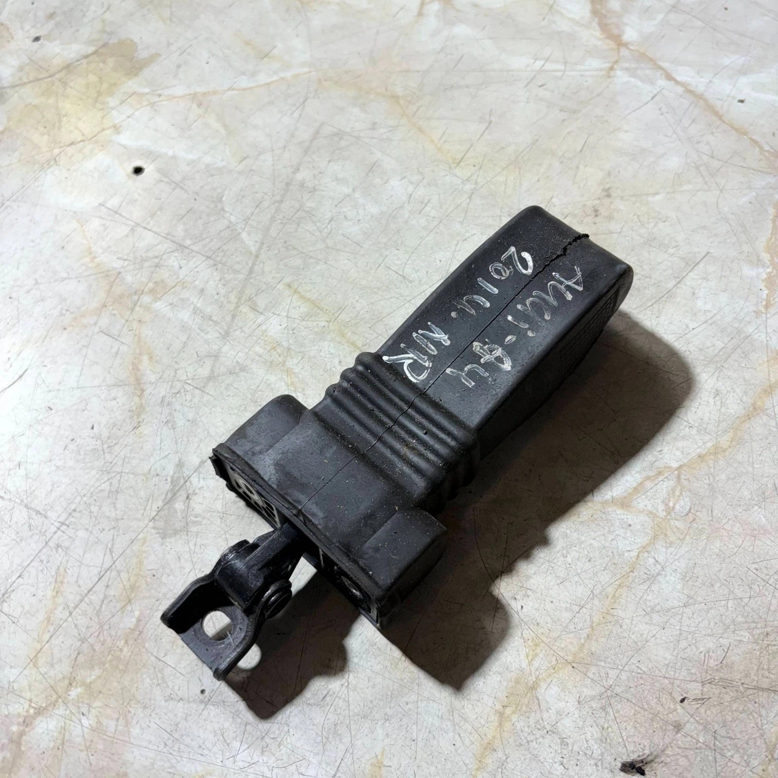 Audi A4 B8 2008-2015 Rear Left Door Check Strap Limiter Passenger Side