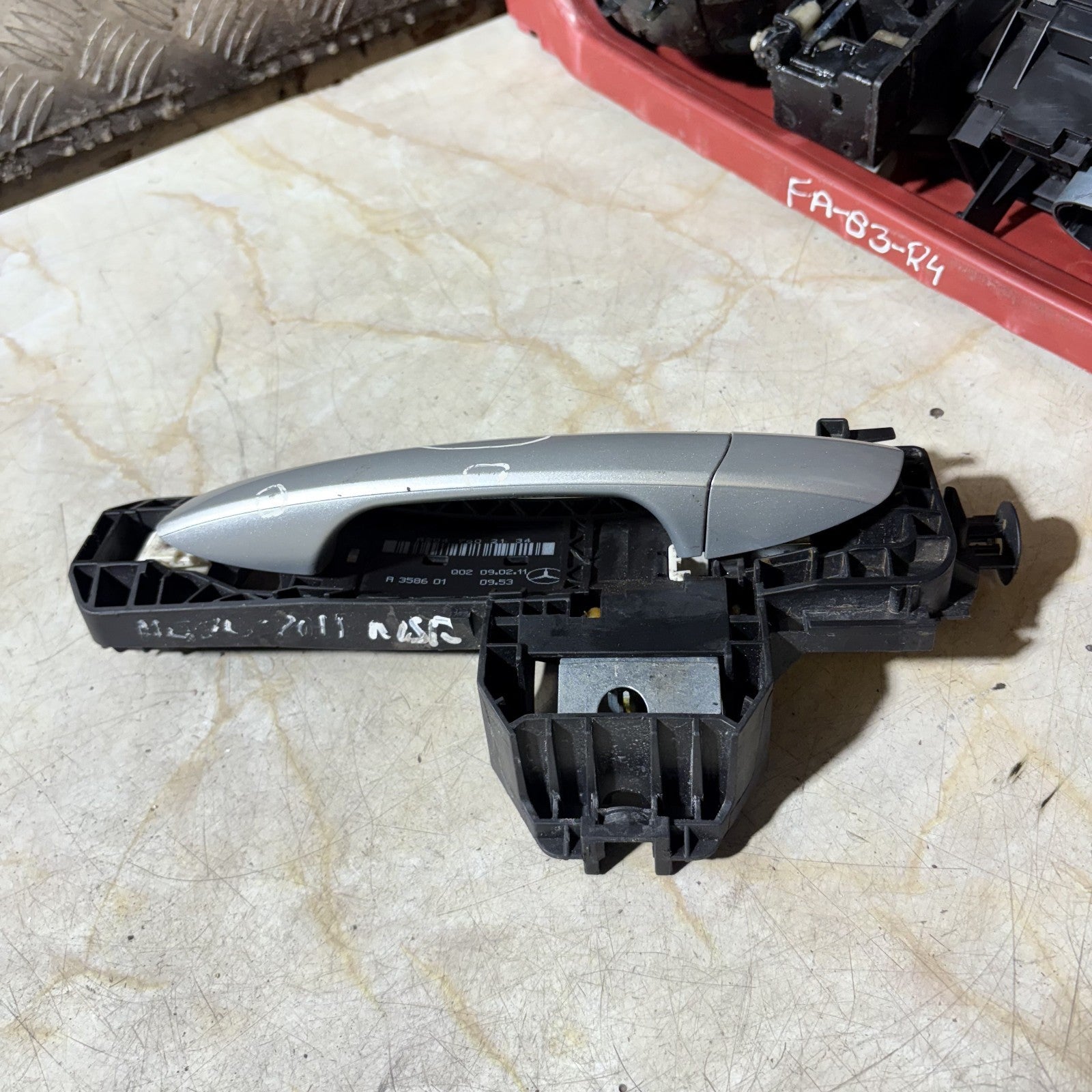 Mercedes E-Class W212 W176 W204 W246 CLA GLA Left Door Handle A358601