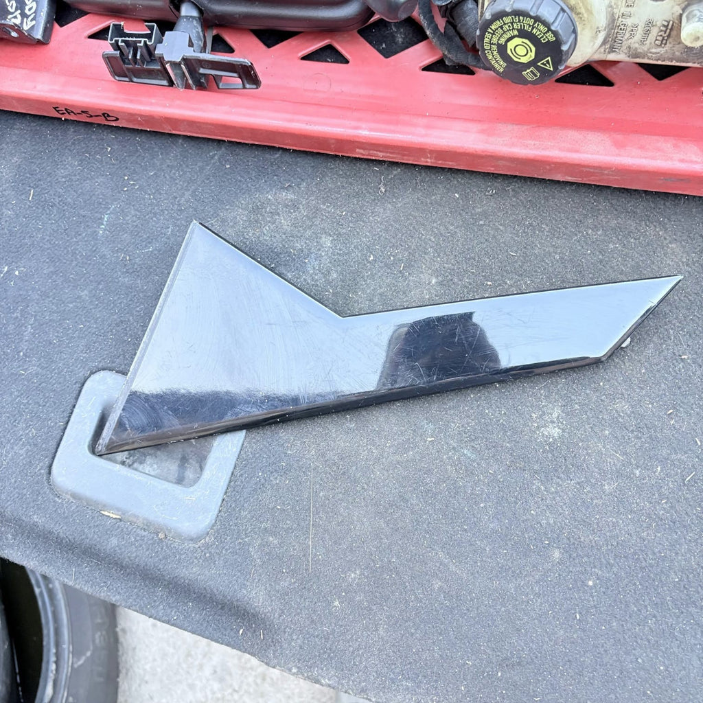 Hyundai i40 2011-2019 Rear Boot Tailgate Moulding Trim 838703Z300
