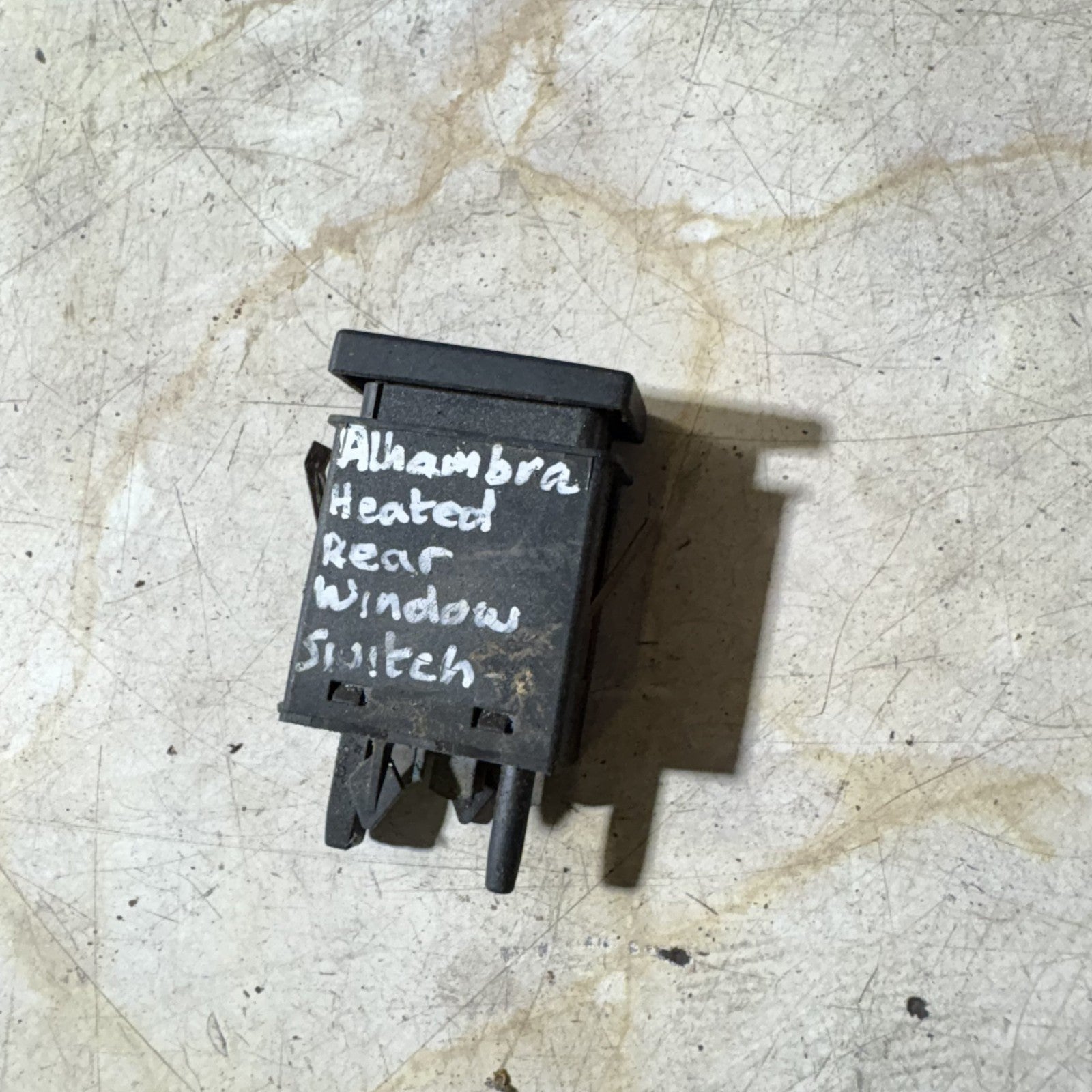 2007 SEAT ALHAMBRA REAR HEATED WINDSCREEN SWITCH