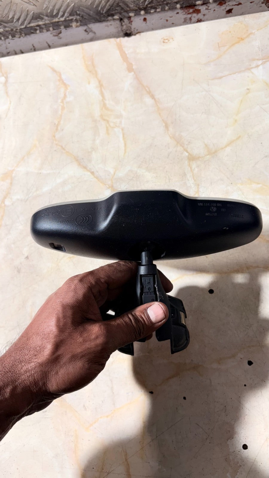 VW SCIROCCO 2009 AUTO DIMMING REAR VIEW MIRROR 1K8 857 511