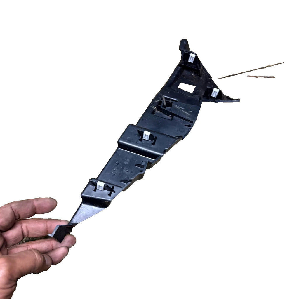 Ford Fiesta MK8 2017-2023 Driver Side Dash Trim Bracket RHD H1BB-A044C60-BFW