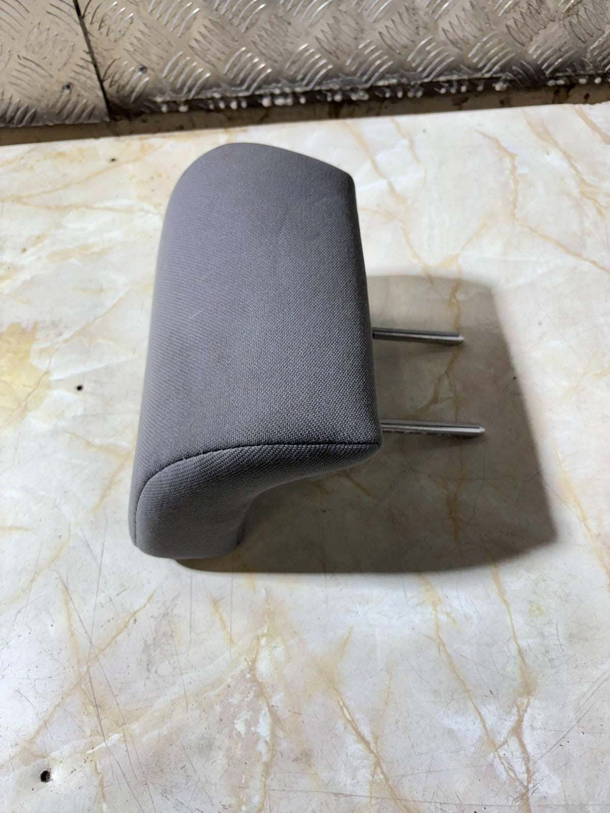 HYUNDAI GETZ REAR CLOTH HEAD REST MIDDLE
