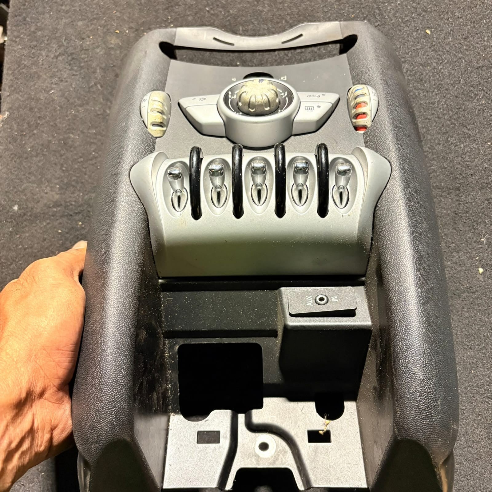 MINI CONVERTIBLE HEATER CONTROL PANEL ASSEMBLY 0068009504