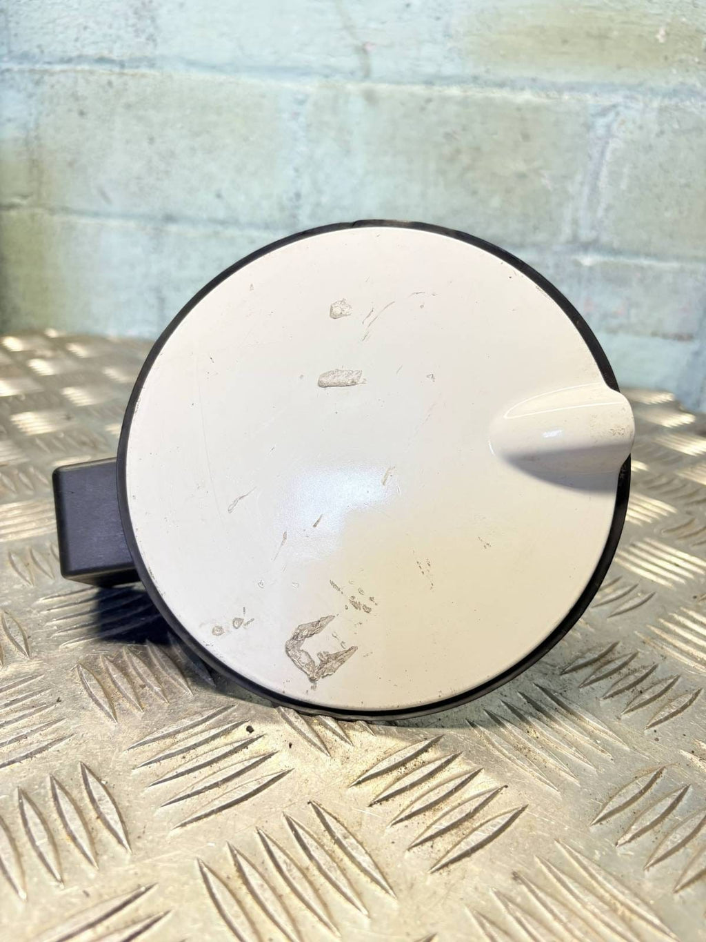 VAUXHALL ASTRA G MK4 DIESEL PETROL FUEL FILLER CAP FLAP COVER Z2AU 2013