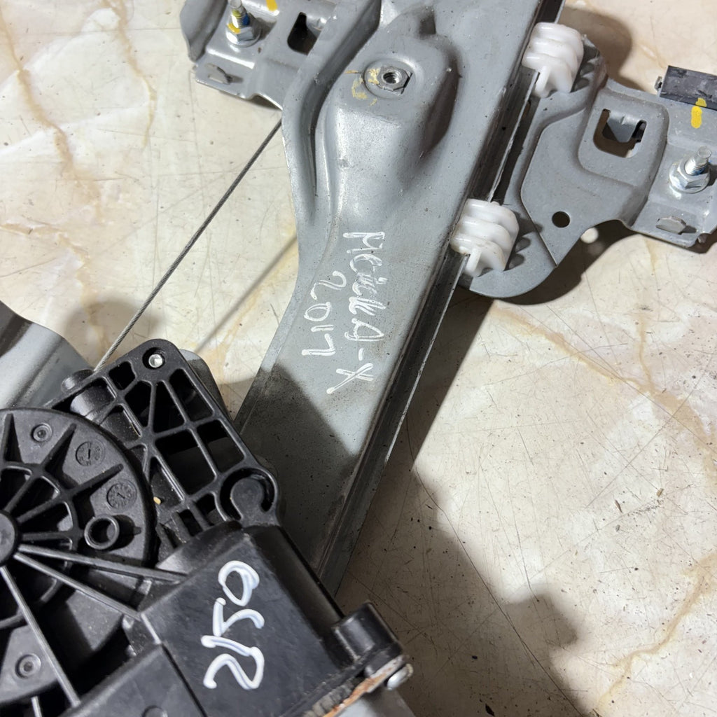 Vauxhall Mokka/Mokka X 2012-2019 Rear Right Window Regulator Motor 98910-SUV20