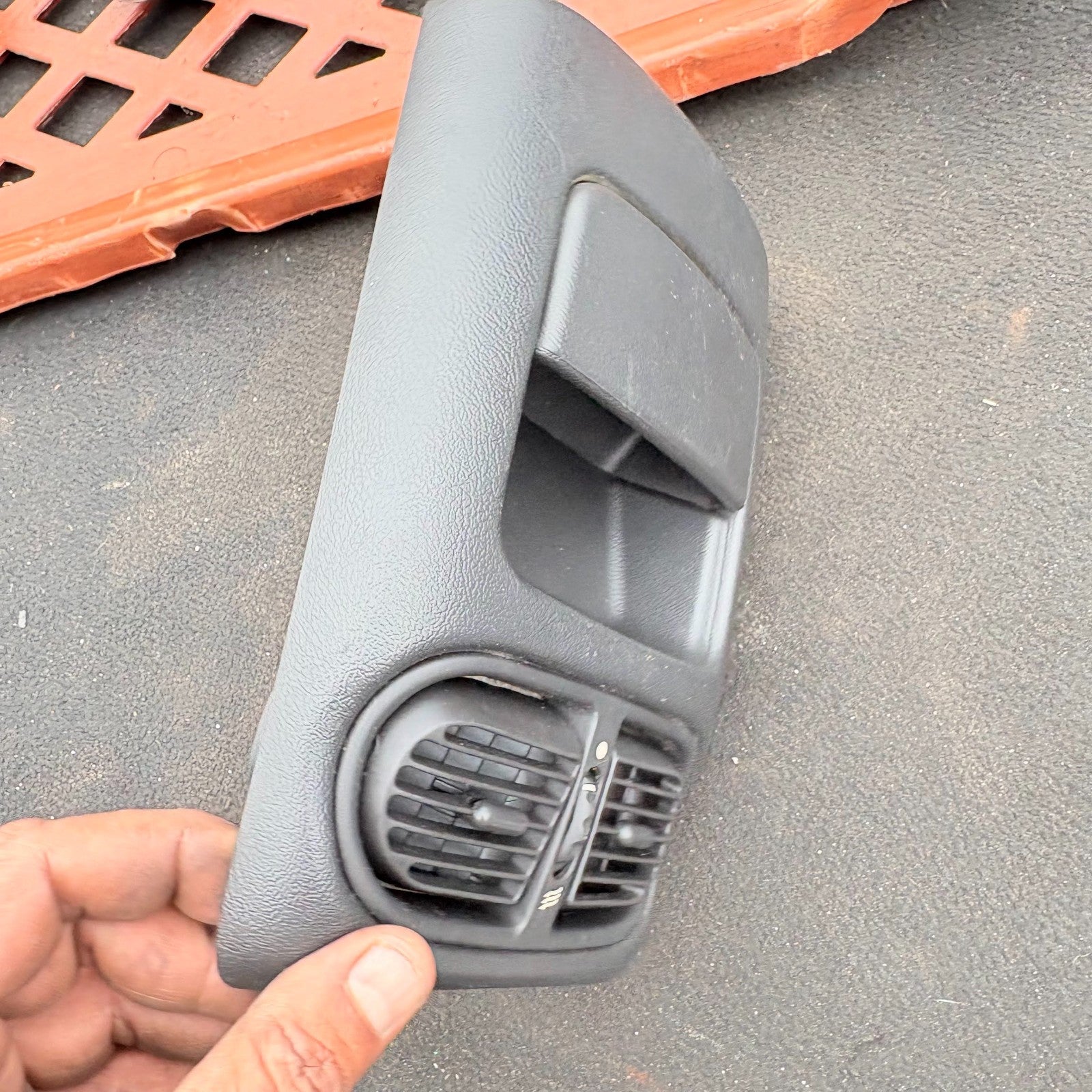 2007 Jaguar S Type Center Console Air Vent VB2560