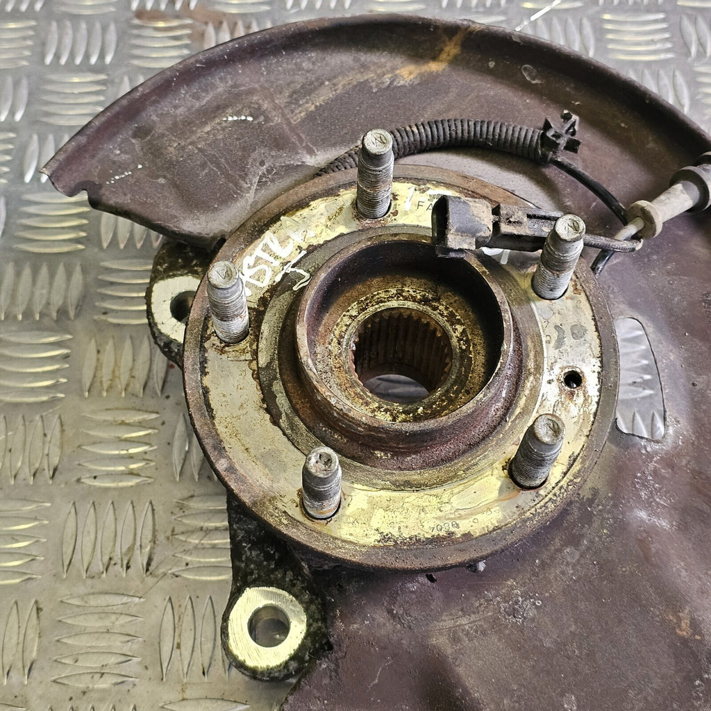 Vauxhall Astra J 1.7 CDTI 2010-2014 5 Door NSF Hub Knuckle ABS 13319482 13583479