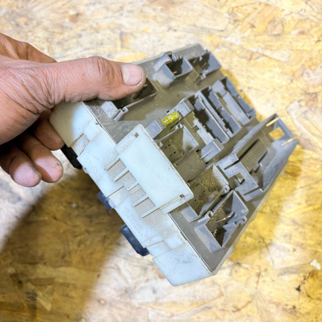 Ford Transit Connect 2003 Fuse Relay Box