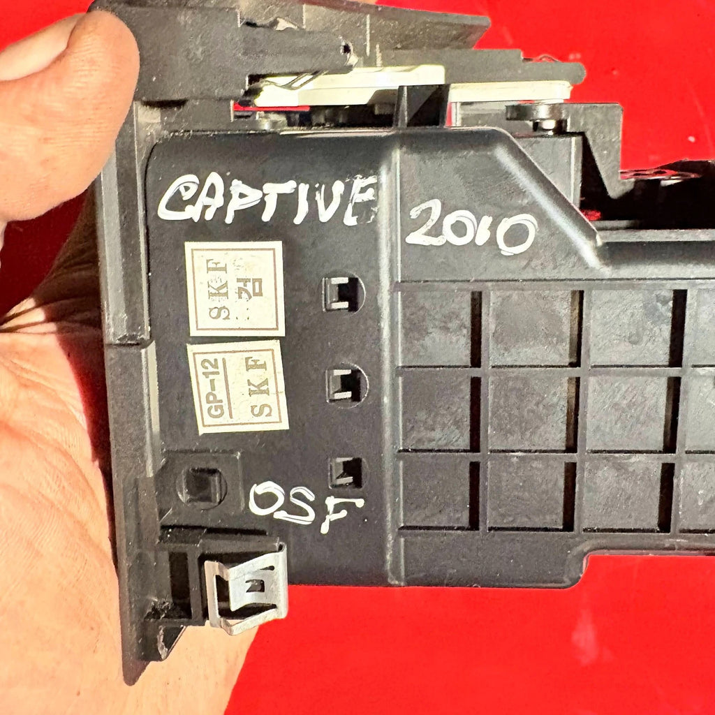 2010 CHEVROLET CAPTIVA DASHBOARD AIR VENT FRONT RIGHT DRIVER SIDE