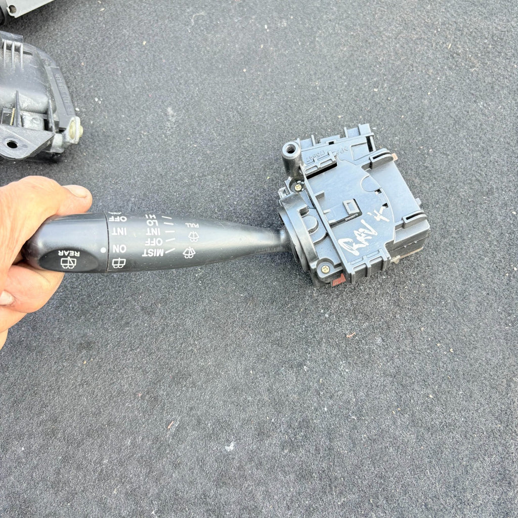 TOYOTA RAV 4 2002 Wiper Stalk 173647
