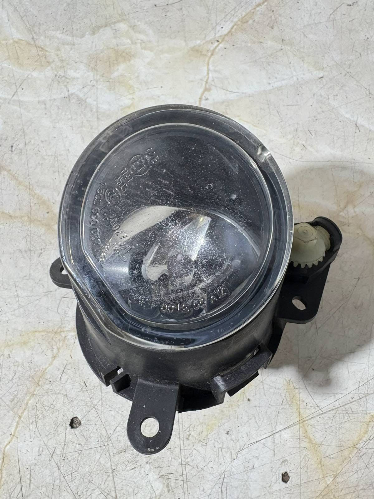 MINI COOPER 2006-2013 R56 LEFT PASSENGER REAR SIDE FOG LIGHT LAMP 0305060001