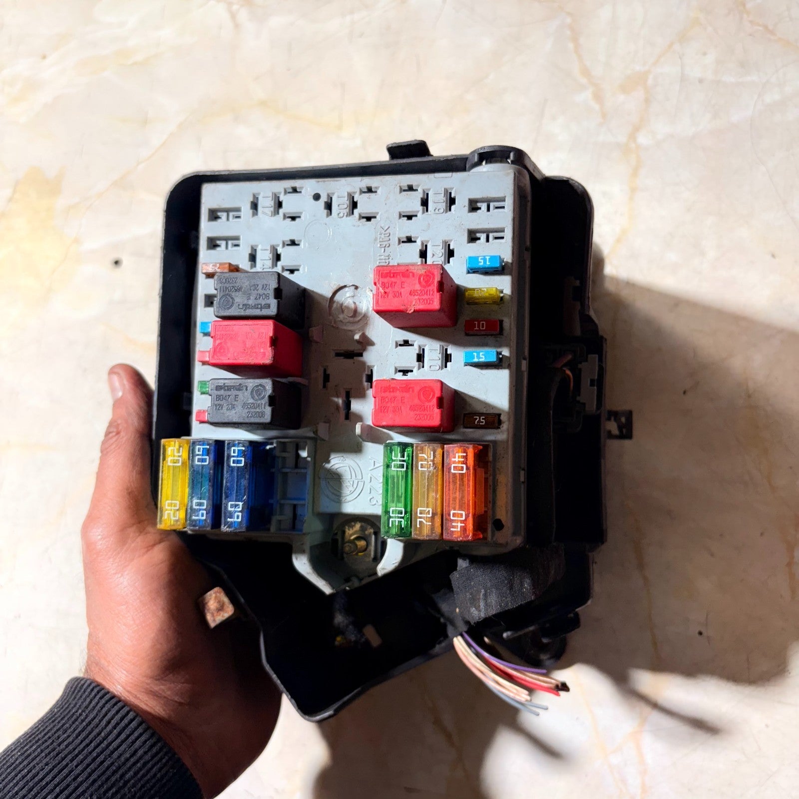 2005 FIAT PUNTO FUSE BOX