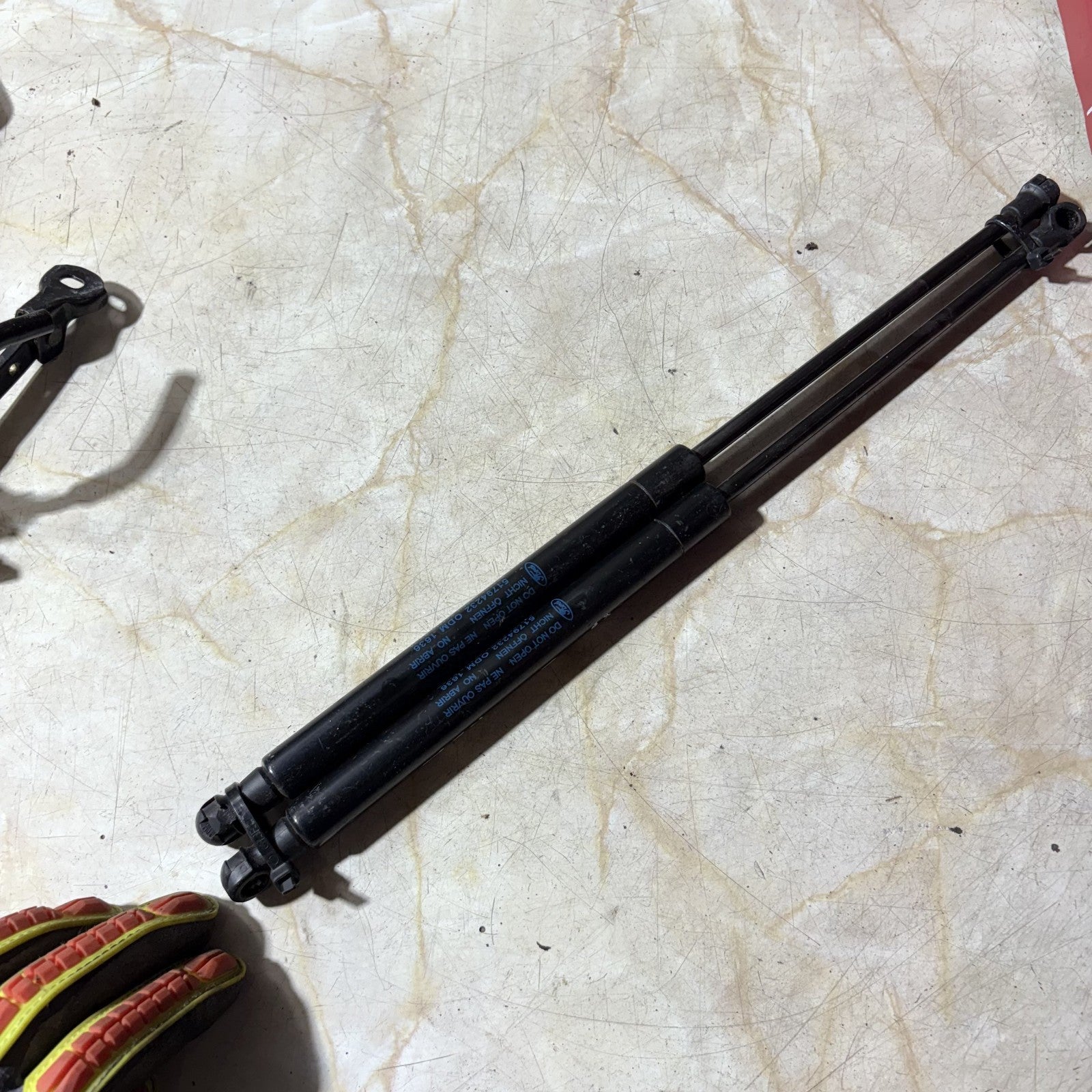 FORD KA MK2 2008-2016 EDGE TAILGATE GAS STRUTS PAIR 51794232 ODM
