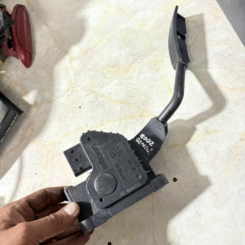 Fiat Grande Punto Punto Evo 2006-2018 RHD Accelerator Throttle Pedal 55702021