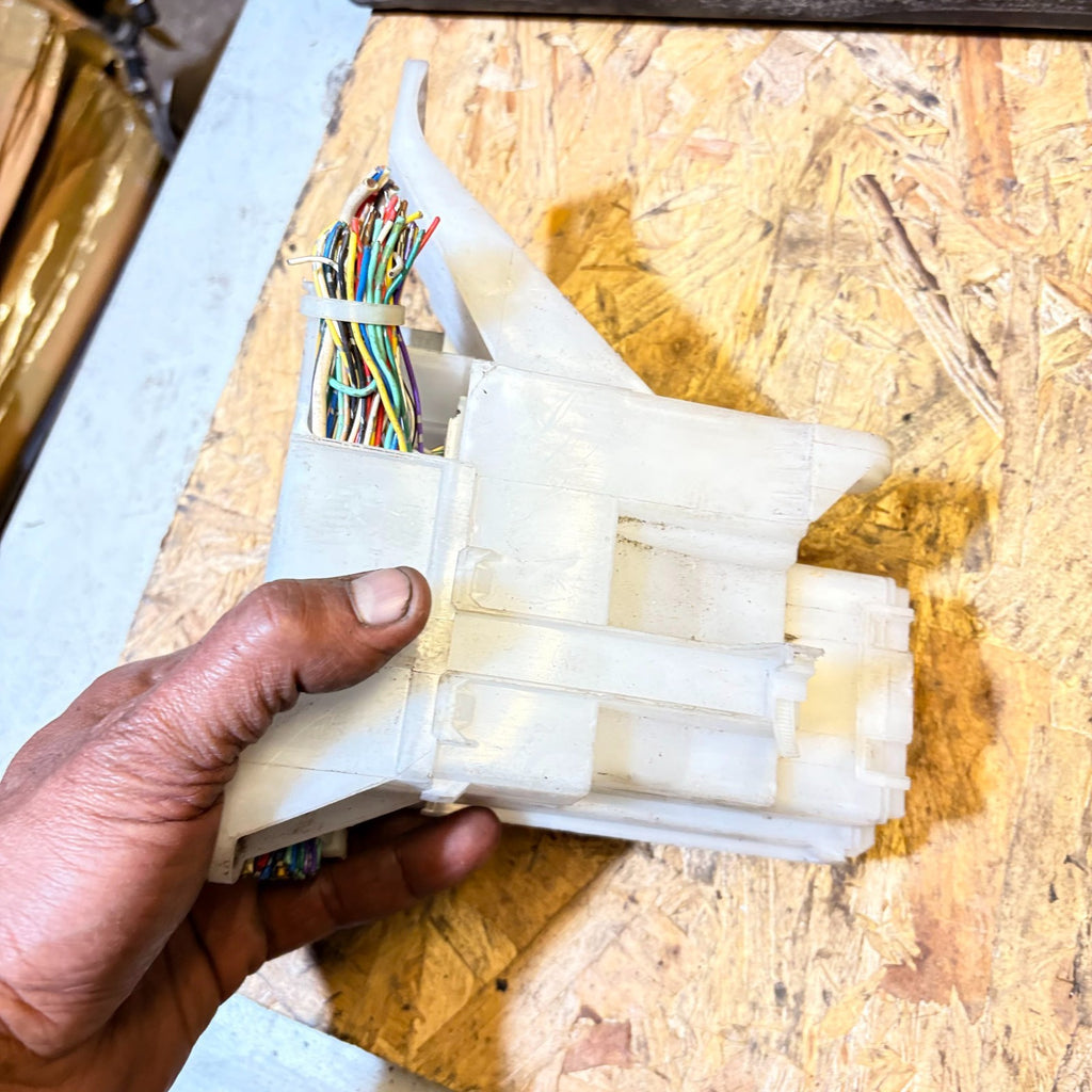 Fuse box for Citroen C1 2010