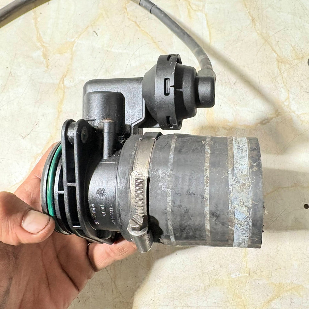 Bosch Turbocharger Intercooler Pipe Bracket