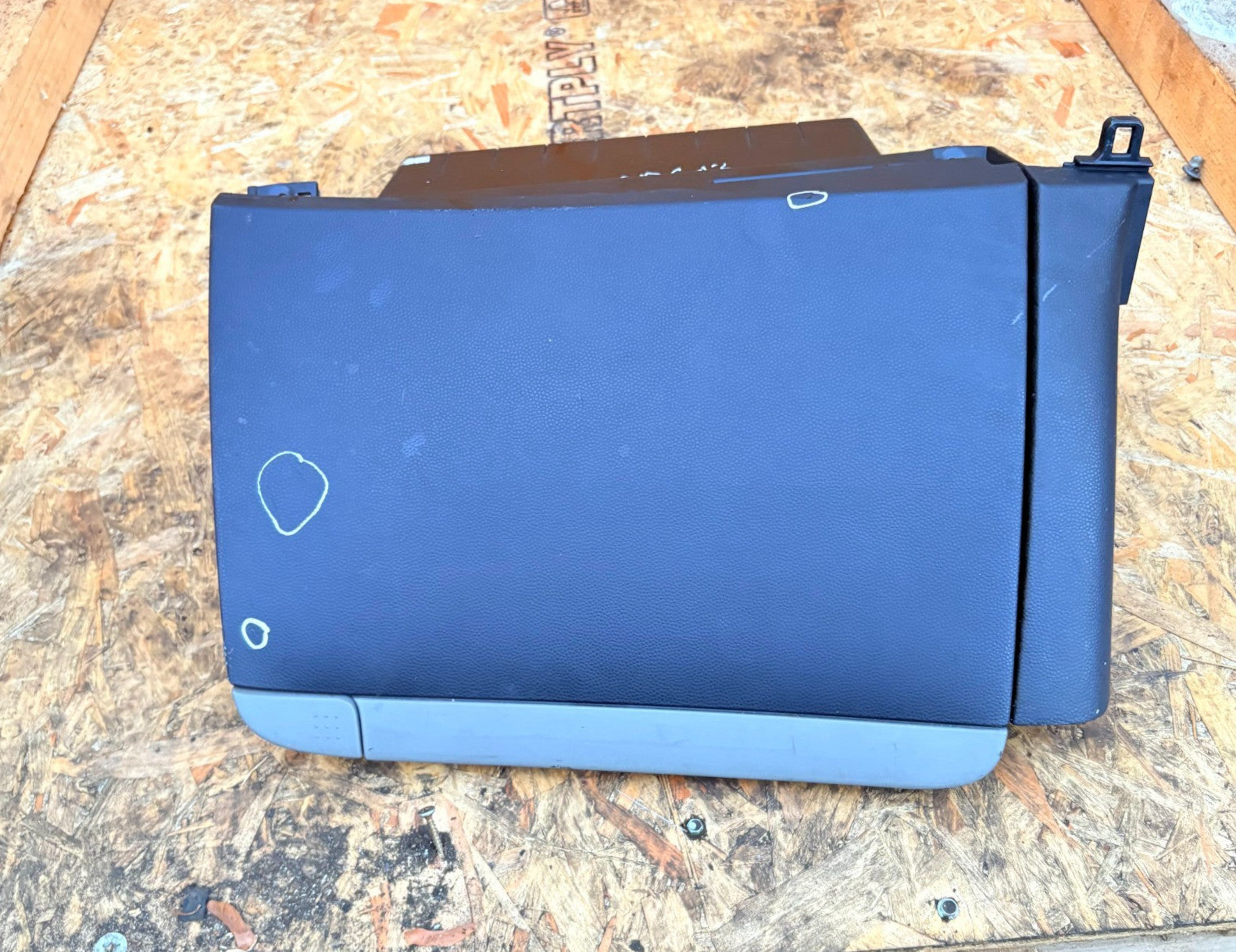 Kia Soul MK2 2014-2019 Glove Box Storage Compartment 84512-B2900