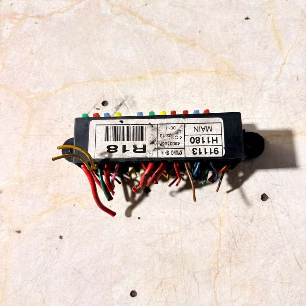 HYUNDAI TERRACAN (HP) FUSE HOLDER BODY CONTROL UNIT COD: 91710H1000