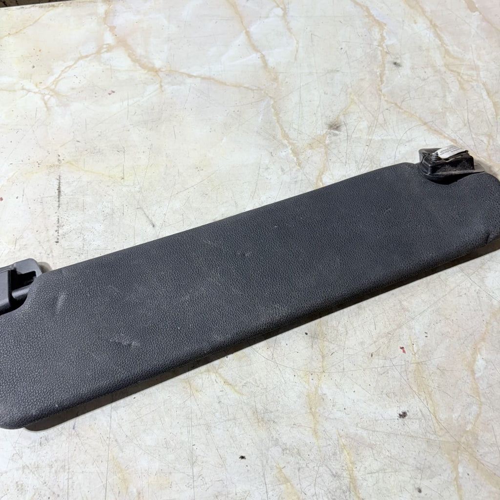 2003 VOLKSWAGEN GOLF Mk6 (5K) Sunvisor PASSENGER FRONT
