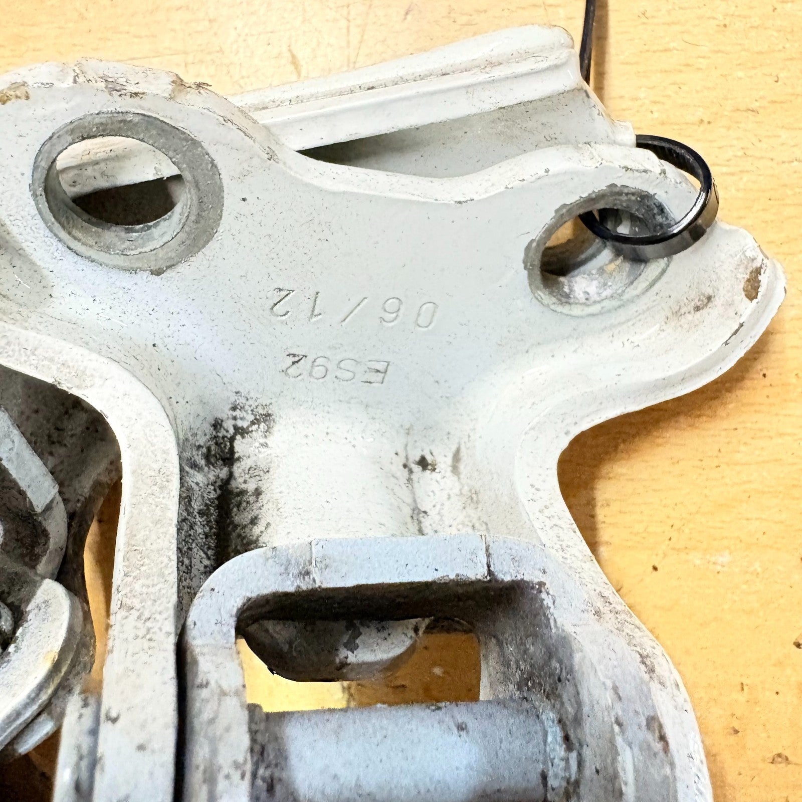 Door Hinges Top Bottom Driver Off Side Rear for Toyota Aygo 2012