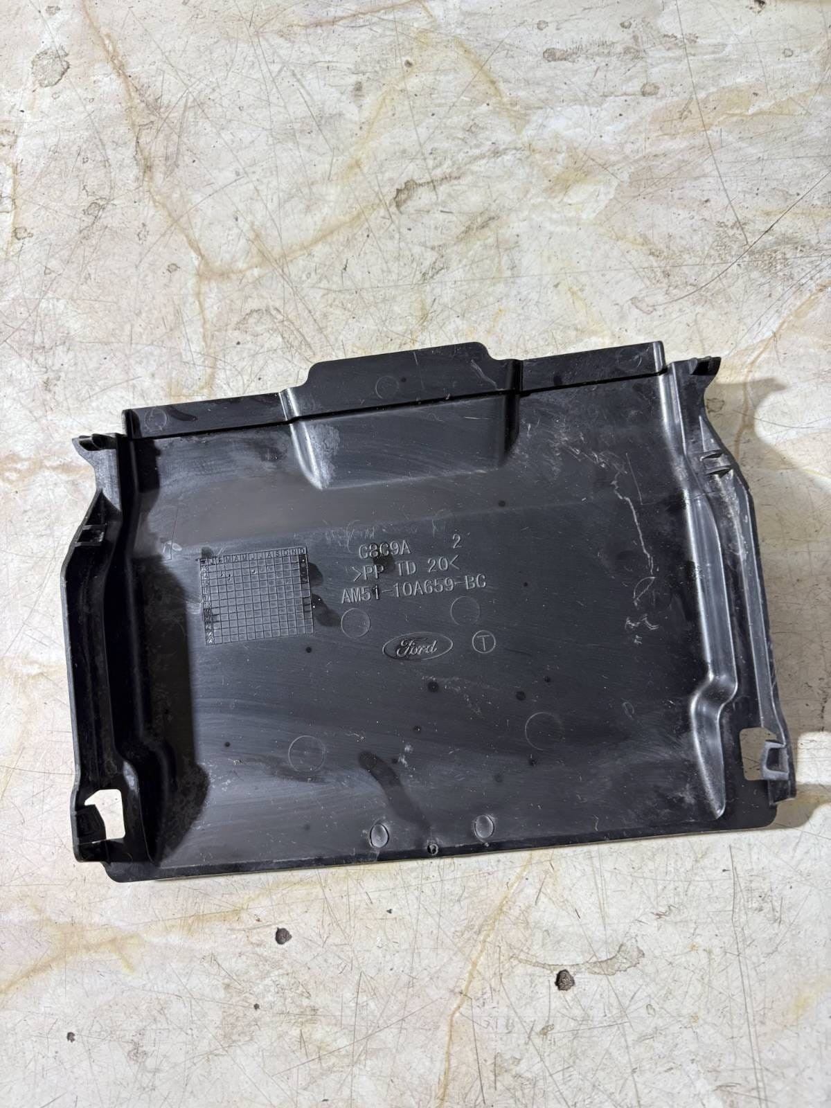FORD BATTERY TRAY TRIM COVER LID AM51-10A659-BC